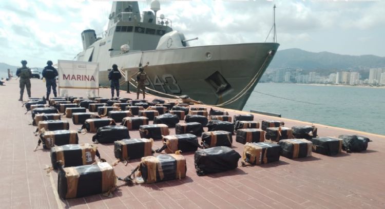 Marina intercepta 1.3 toneladas de cocaína en costas de Guerrero
