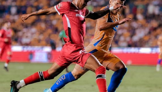Con gol del portugués Paulinho, Toluca rescata empate ante Tigres en semifinal mexicana (Video)