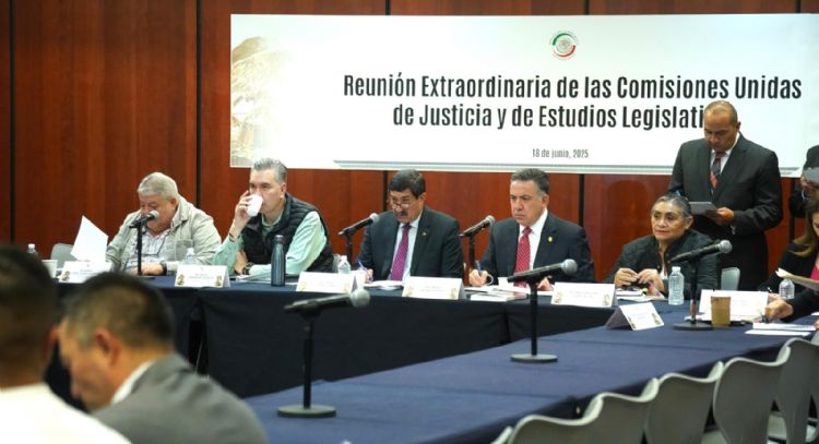 Avanza la Ley Antilavado; la oposición teme violación de datos personales