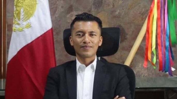 ¿Cuánto gana el alcalde de Tolimán, involucrado en polémica por un supuesto reloj Rolex?