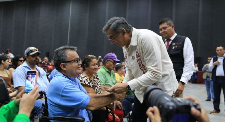 Encabeza Américo entrega de tarjetas de Pensión para el Bienestar a Personas con Discapacidad