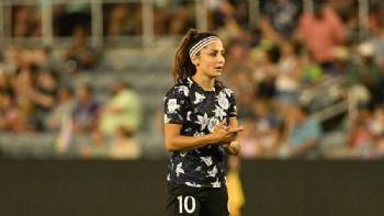 Nadia Nadim: el futbol como refugio y libertad