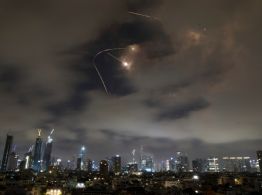 Estados Unidos anuncia vuelos para que sus ciudadanos salgan de Israel