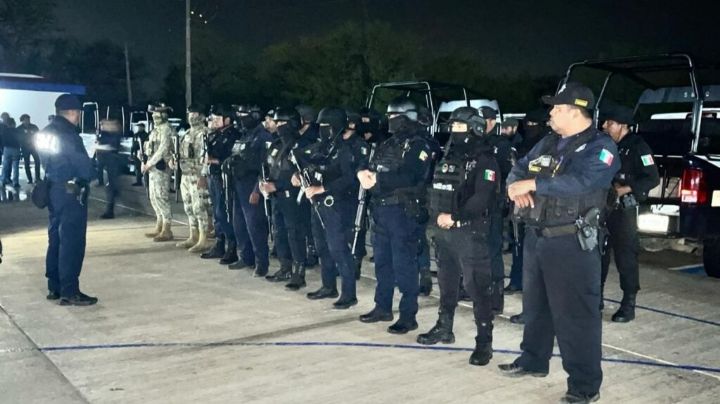 Realizan operativo a cuartel de policía de Juchitán por vínculos con delincuencia organizada