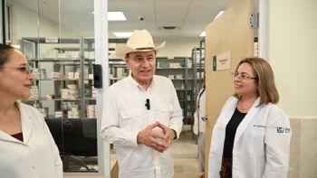 Gobernador Durazo refuerza abasto de medicamentos con inversión histórica de más de 200 mdp