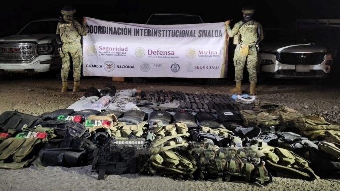 Semar detiene a seis presuntos sicarios, tres son menores, y asegura chalecos con iniciales del CJNG