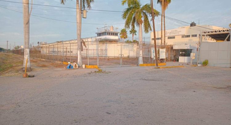Militares en retiro toman la dirección en penales de Culiacán y Mazatlán