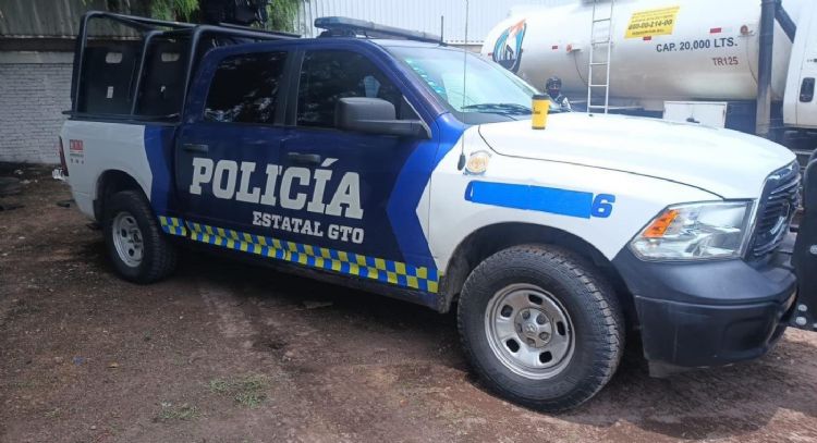 Cesan a ocho policías de Guanajuato acusados de extorsionar a empleados de gasolinera en Celaya