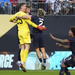 Estados Unidos se impone 4-3 en penales a Costa Rica para avanzar a las semifinales de la Copa Oro