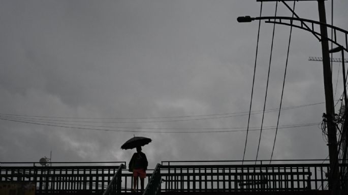 Huracán Flossie y tormenta Barry azotarán con lluvias fuertes a torrenciales entre el lunes y jueves
