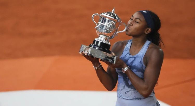 Coco Gauff vence a Aryna Sabalenka para ganar su primer título de Roland Garros