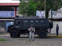 Instructor de CrossFit toma rehenes en gimnasio de la GAM y policías lo abaten