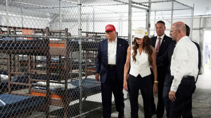 Trump inaugura “Alligator Alcatraz”, nueva cárcel para migrantes rodeada de pantanos y caimanes