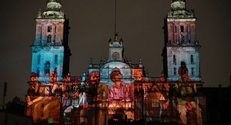 Lluvia intensa y poca afluencia marcan inauguración de “Memoria Luminosa”