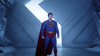 "Superman" se estrena con 122 millones de dólares