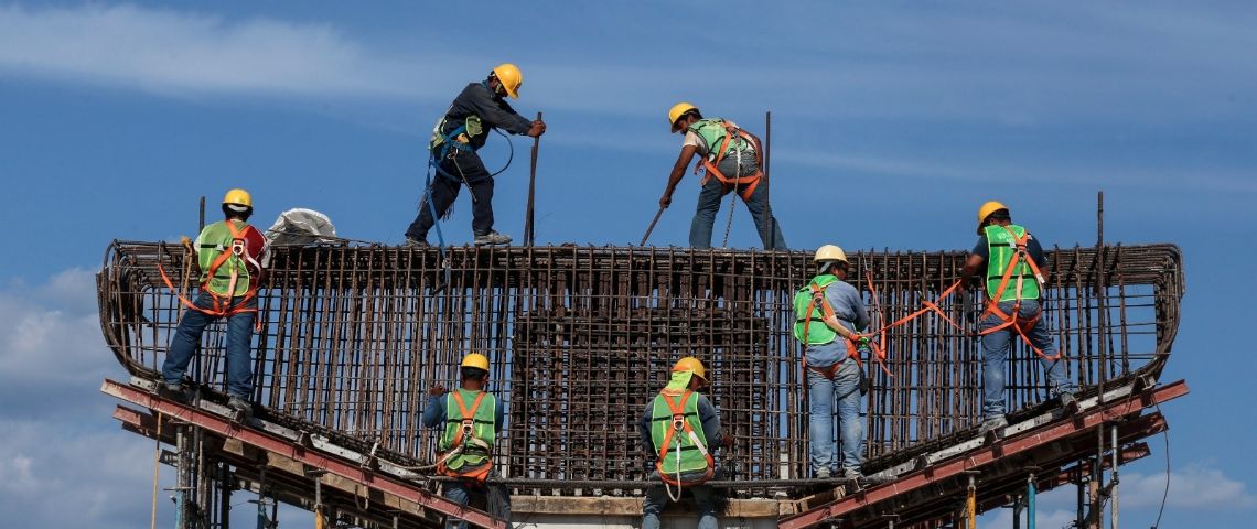 Extorsiones del narco y aranceles de Trump, el nuevo orden de la construcción en México