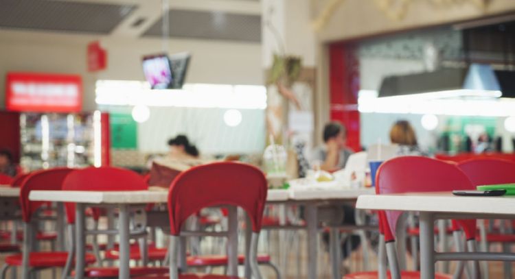 Reclutamiento del CJNG a jóvenes: alertan por citas en restaurantes de comida rápida