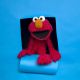 Hackean cuenta de X de Elmo de Plaza Sésamo; publican que Trump aparece en los archivos Epstein