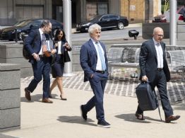 Inicia juicio contra Mark Zuckerberg y otros ejecutivos por violaciones de privacidad en Facebook