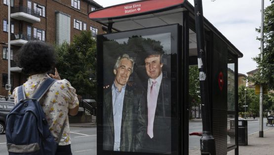 Juez desestima demanda de Trump contra Wall Street Journal por artículo sobre vínculos con Epstein