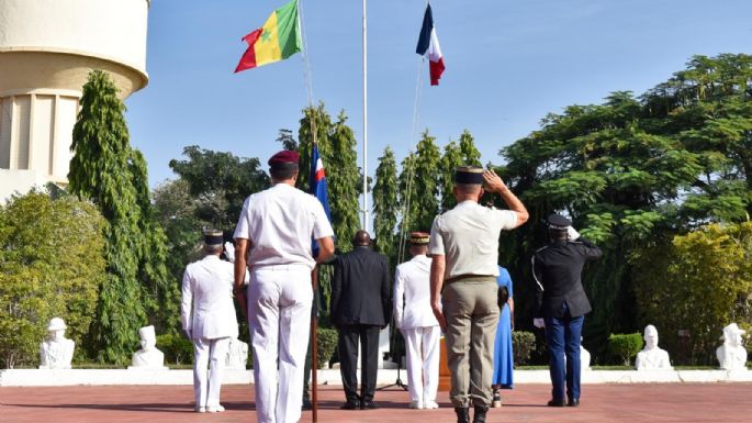 Francia pone fin a su presencia militar en Senegal, que data de la independencia del país en 1960