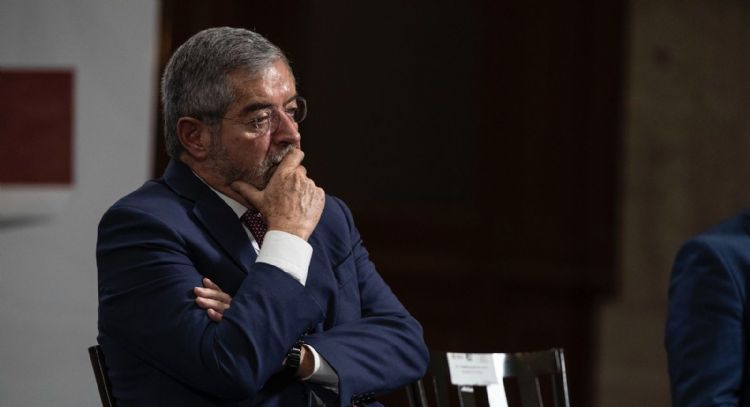 El canciller Juan Ramón de la Fuente solicita licencia temporal