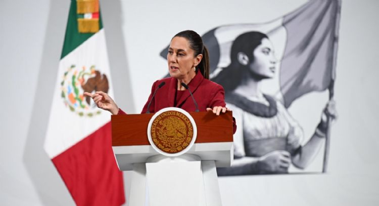 Sheinbaum defiende ley de telecom: El gobierno no va a espiar a nadie, como nos espiaron a nosotros