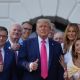 Solo uno de cada cuatro adultos en EU dice que políticas de Trump los han beneficiado