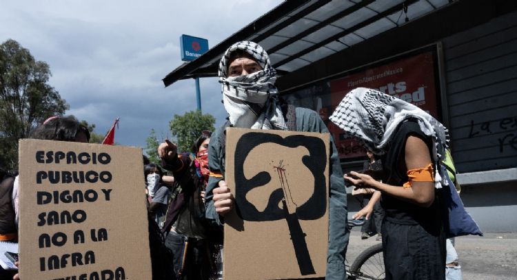 Manifestantes rechazan plan de Brugada contra la gentrificación: “es solo un curita” (Video)