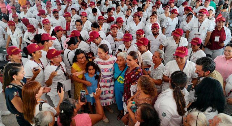 "Hoy Acapulco está mejor que antes de Otis", afirma Sheinbaum