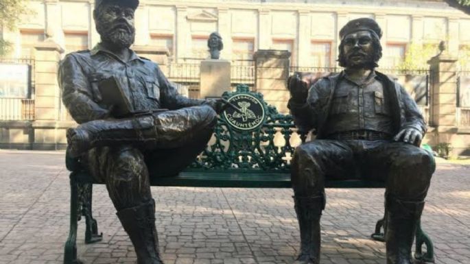 Rojo de la Vega responde a Sheinbaum por retiro de estatuas de Fidel Castro y "el Che" Guevara
