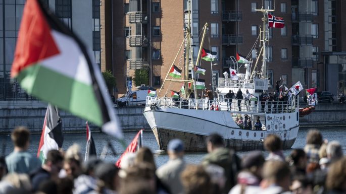Ejército de Israel lanza operativo para interceptar barco con ayuda humanitaria para Gaza