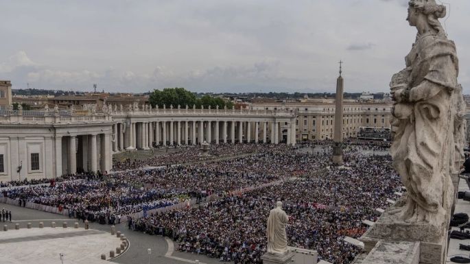 Arzobispo de Varsovia pide al Vaticano destituir a sacerdote polaco acusado de asesinar a indigente