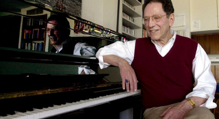 Tom Lehrer, satírico musical y matemático, muere a los 97 años