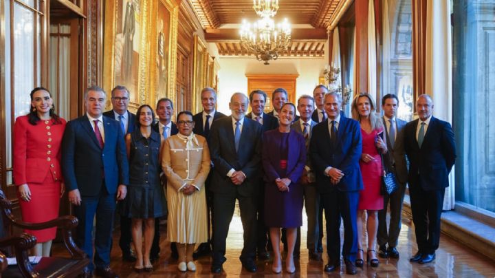Sheinbaum se reúne con Slim y CCE; dan seguimiento al Plan México