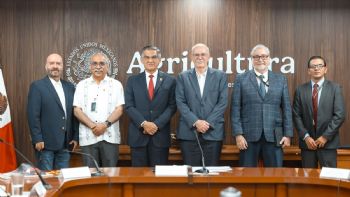 Acuerda Américo con SADER apoyos para productores de sorgo y maíz
