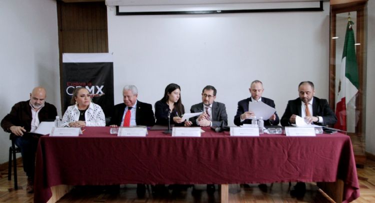 Restauranteros capitalinos firman convenio; buscan cumplimiento de normatividad