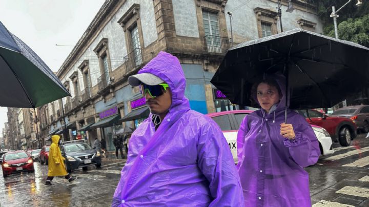 Ondas tropicales 9 y 10 seguirán provocando lluvias fuertes el martes: atención en 25 entidades