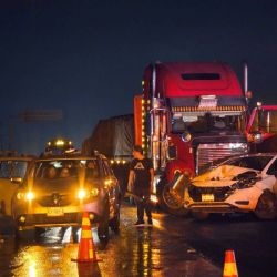 Tráiler sin frenos embiste a ocho vehículos en la México-Acapulco; el conductor se dio a la fuga