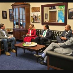 Gobernadora de Chihuahua se reúne en Washington con el congresista Tony Gonzales