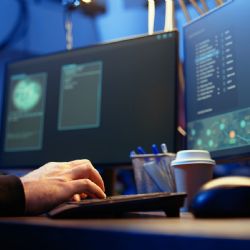 Pegasus: espionaje, sobornos, vigilancia