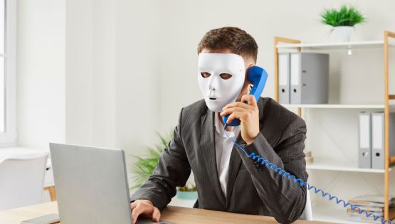 Así es como la estafa "La Patrona" utiliza la urgencia para engañar y vaciar cuentas