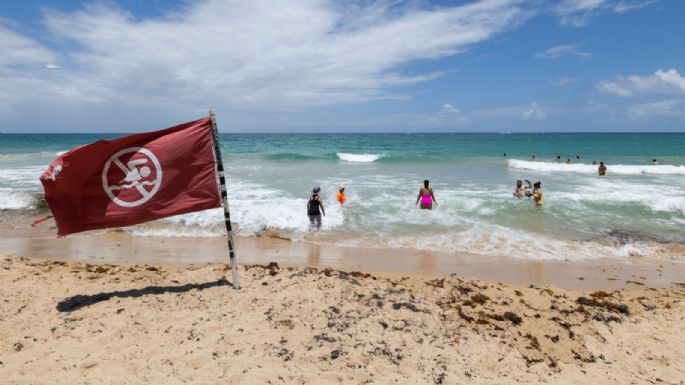 Erin pasa a huracán de categoría 4 en el Caribe mientras la región se prepara para inundaciones