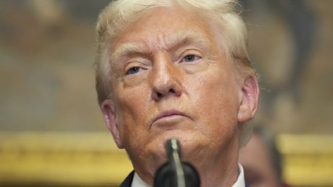 Trump ordena el reposicionamiento de submarinos nucleares estadunidenses