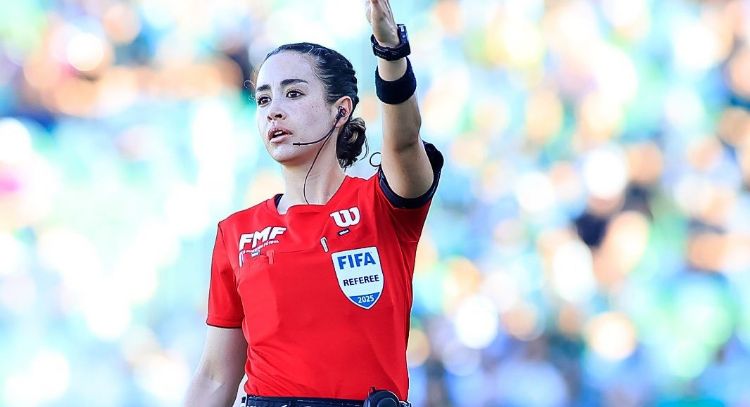 Ha costado mucho ver a una mujer al frente de un partido de futbol: Katia Itzel García