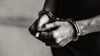 Puebla: presunto culpable suma dos años preso sin sentencia; abogado denuncia tráfico de influencias