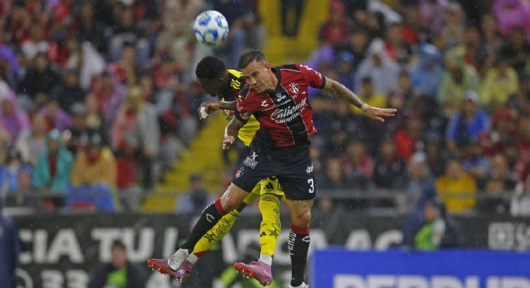 América golea al Atlas en debut con gol de Saint-Maximin en el futbol mexicano
