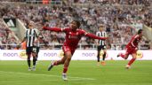 Foto ilustrativa de la nota titulada: Rio Ngumoha, de 16 años, anota agónico gol para que Liverpool derrote 3-2 al Newcastle
