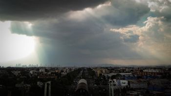 Frente frío azotará con más lluvias fuertes e intensas de viernes a lunes: alerta en estas entidades