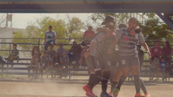 Futbol de jovencitas y su entrenador en un barrio violento de Mexicali, en documental